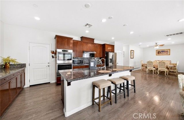 15581 Curry, Fontana, CA 92336