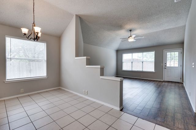 2008 Lamprey Circle, Denton, TX 76210