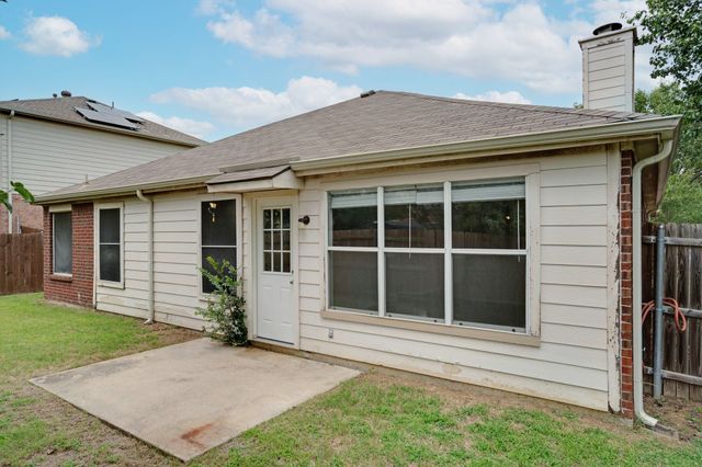 2008 Lamprey Circle, Denton, TX 76210