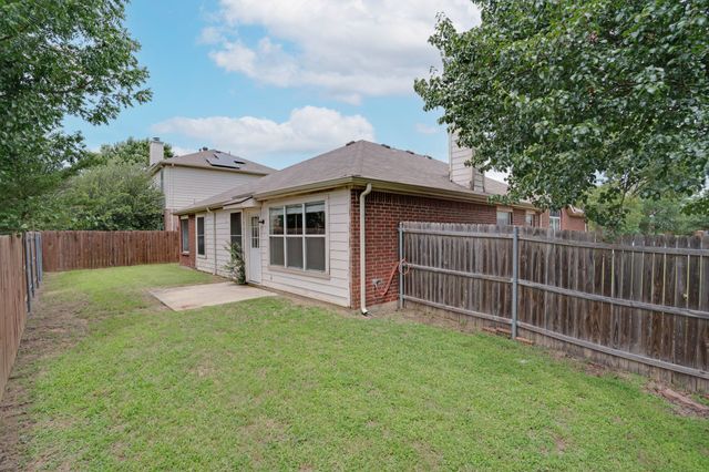 2008 Lamprey Circle, Denton, TX 76210