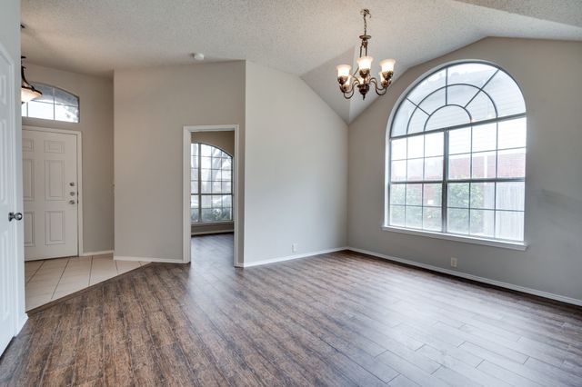 2008 Lamprey Circle, Denton, TX 76210