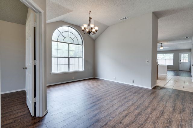 2008 Lamprey Circle, Denton, TX 76210