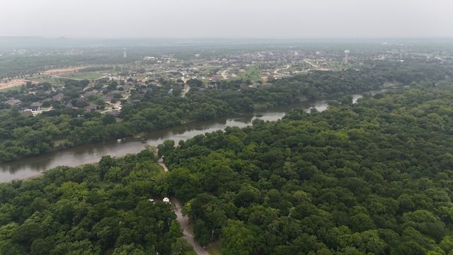 8111 Fawn Circle, Granbury, TX 76049