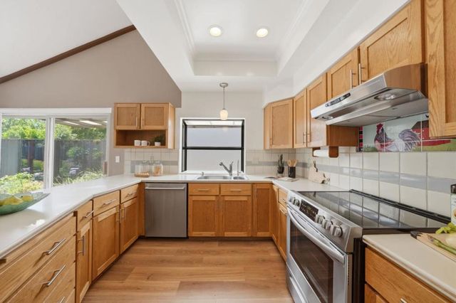 7037 Via Barranca Court, San Jose, CA 95139
