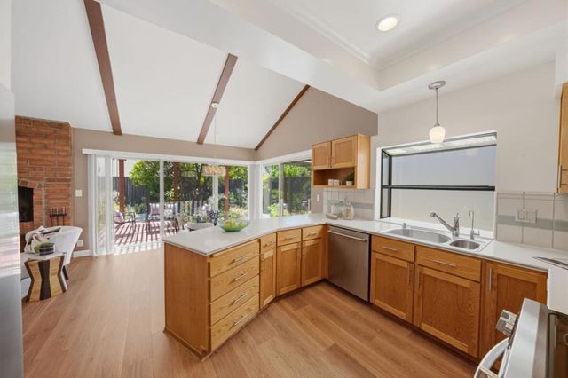 7037 Via Barranca Court, San Jose, CA 95139