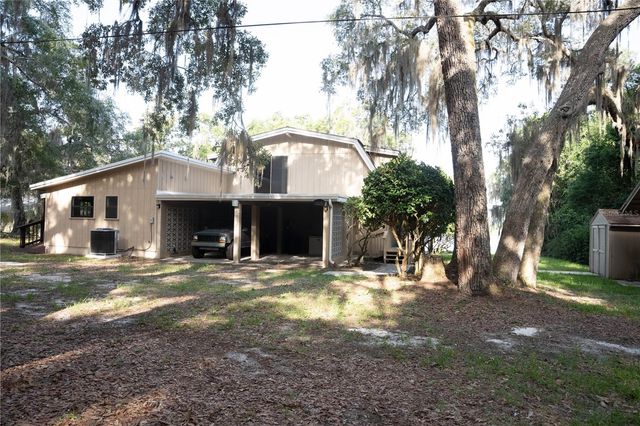 122 COWPEN LANE, Hawthorne, FL 32640