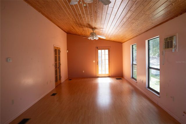 122 COWPEN LANE, Hawthorne, FL 32640