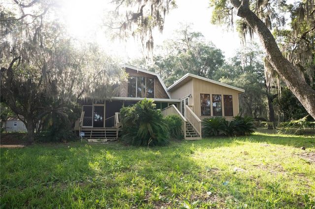122 COWPEN LANE, Hawthorne, FL 32640
