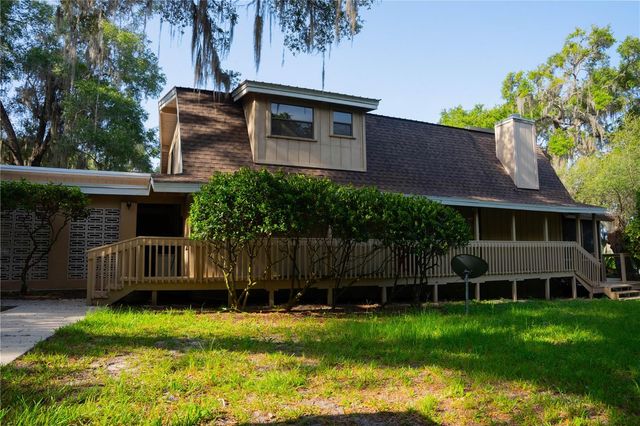 122 COWPEN LANE, Hawthorne, FL 32640