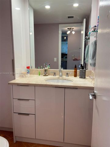 2801 NE 183rd Street 2103W, Aventura, FL 33160