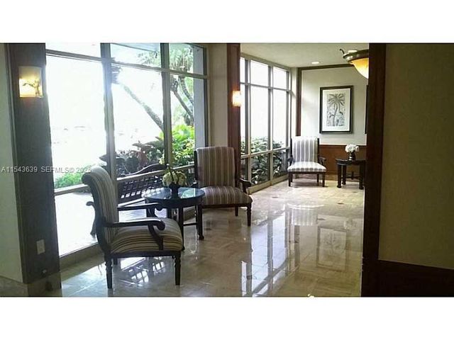 2801 NE 183rd Street 2103W, Aventura, FL 33160