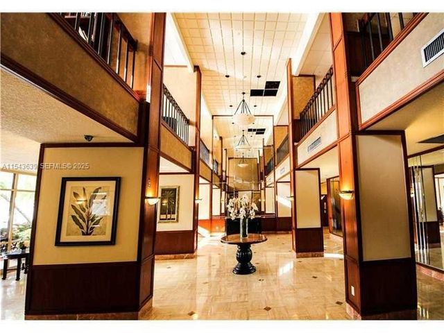 2801 NE 183rd Street 2103W, Aventura, FL 33160