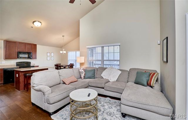 532 Bramblett Hills, O'fallon, MO 63366