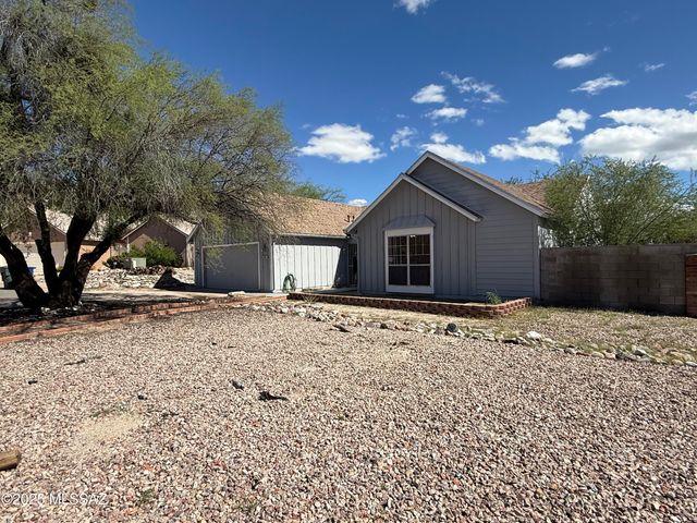 4591 S Laredo Court, Tucson, AZ 85730