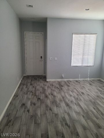 9013 Rusty Rifle Avenue, Las Vegas, NV 89143