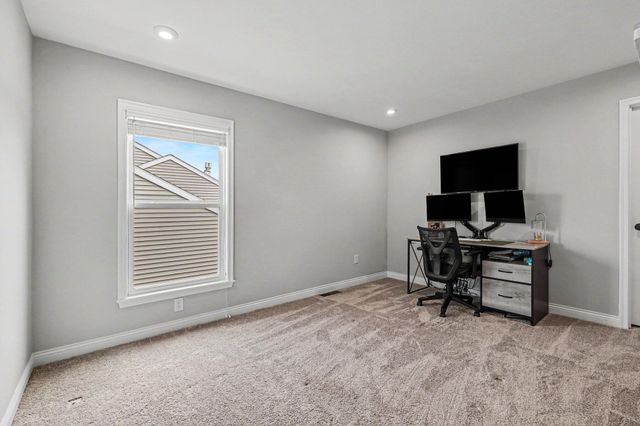 775 Bluestem Ridge Drive, Alexandria, KY 41001