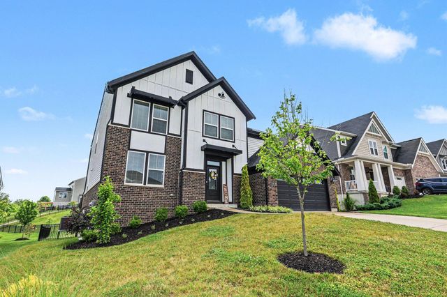 775 Bluestem Ridge Drive, Alexandria, KY 41001