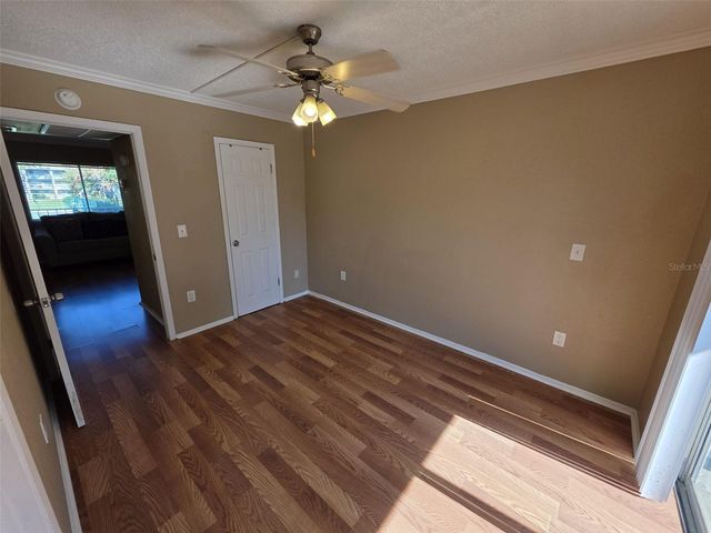 139 OYSTER BAY CIRCLE 220, Altamonte Springs, FL 32701