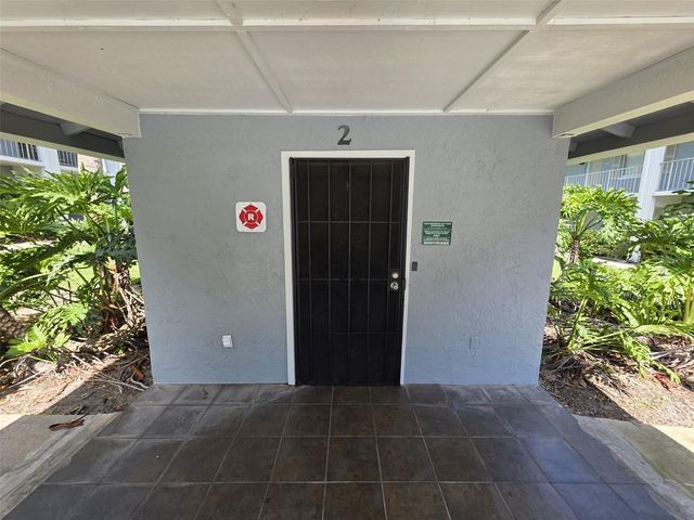 139 OYSTER BAY CIRCLE 220, Altamonte Springs, FL 32701