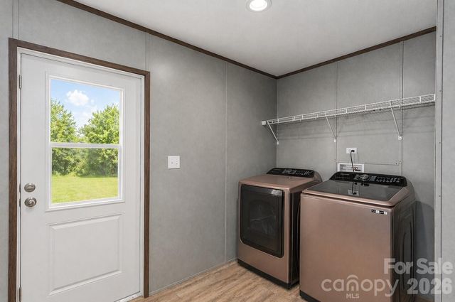87 Horseback Lane, Marshall, NC 28753
