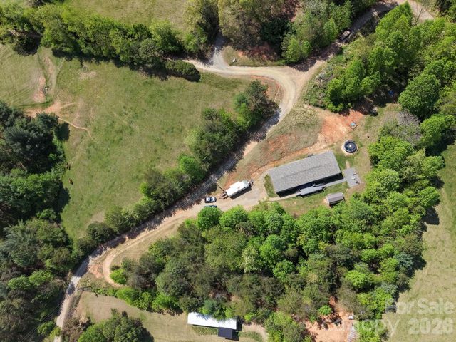 87 Horseback Lane, Marshall, NC 28753