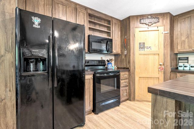 87 Horseback Lane, Marshall, NC 28753
