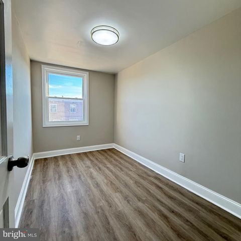 7219 LARGE ST, Philadelphia, PA 19149