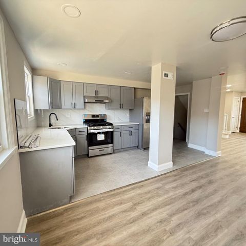 7219 LARGE ST, Philadelphia, PA 19149