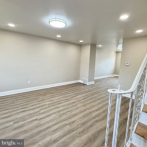 7219 LARGE ST, Philadelphia, PA 19149