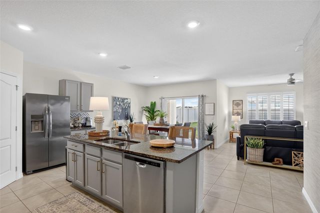 5211 MAHOGANY DRIVE, Mount Dora, FL 32757