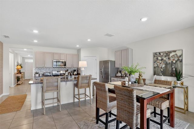 5211 MAHOGANY DRIVE, Mount Dora, FL 32757