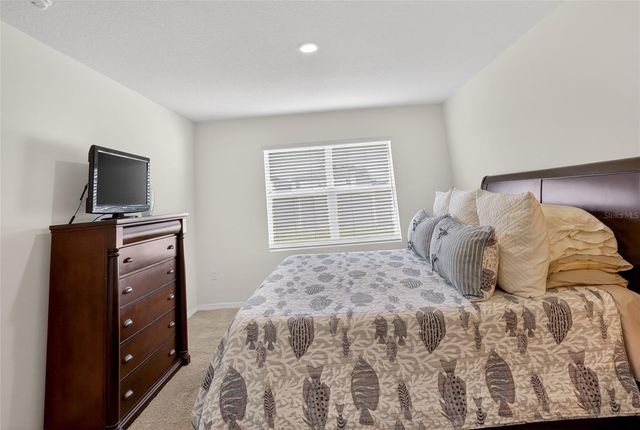 5211 MAHOGANY DRIVE, Mount Dora, FL 32757