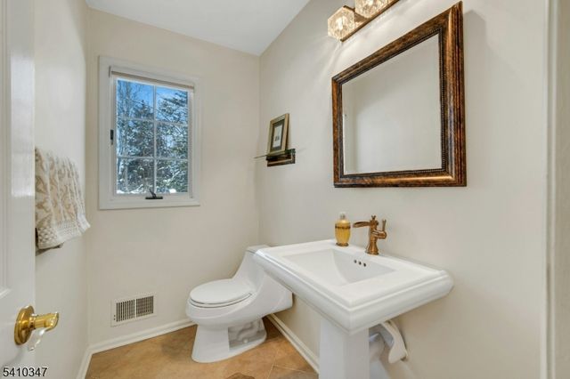 115 Berkeley Circle, Bernards Twp., NJ 07920