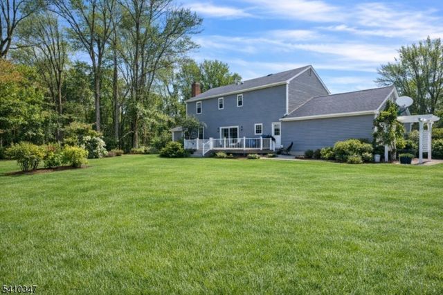 115 Berkeley Circle, Bernards Twp., NJ 07920