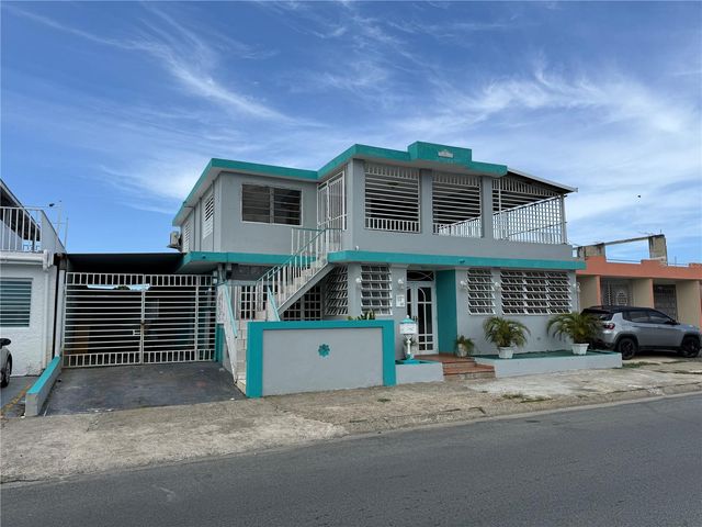 Inocencio Cruz 3RA EXTENCIÓN VILLA CAROLINA 132-42C, Carolina, PR 00985