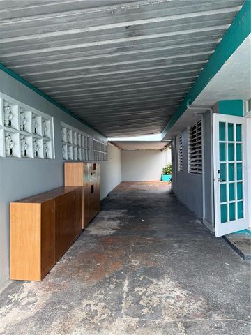 Inocencio Cruz 3RA EXTENCIÓN VILLA CAROLINA 132-42C, Carolina, PR 00985