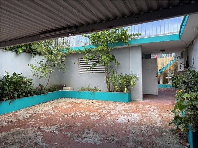Inocencio Cruz 3RA EXTENCIÓN VILLA CAROLINA 132-42C, Carolina, PR 00985