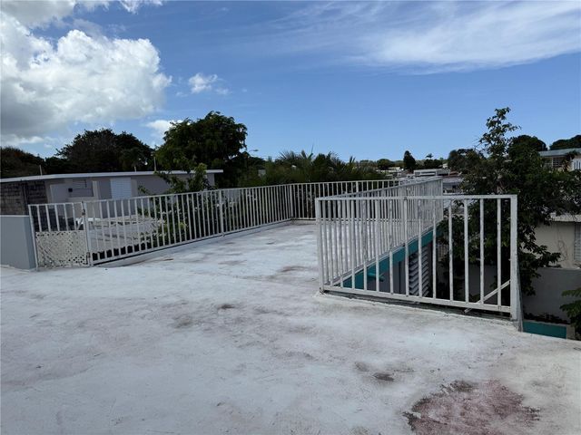 Inocencio Cruz 3RA EXTENCIÓN VILLA CAROLINA 132-42C, Carolina, PR 00985