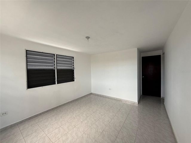 Inocencio Cruz 3RA EXTENCIÓN VILLA CAROLINA 132-42C, Carolina, PR 00985