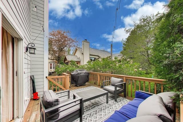 2198 Brookside Lane, Aurora, IL 60502
