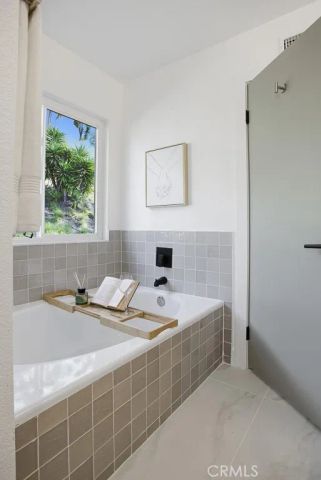 1069 Belleza Street, Camarillo, CA 93012