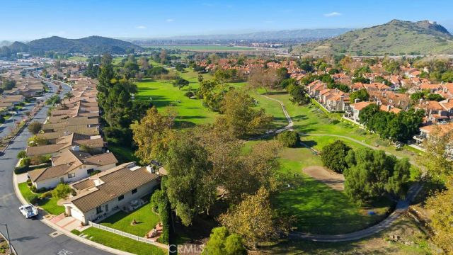 1069 Belleza Street, Camarillo, CA 93012