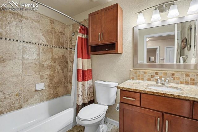 2112 Denton Grove 202, Colorado Springs, CO 80919