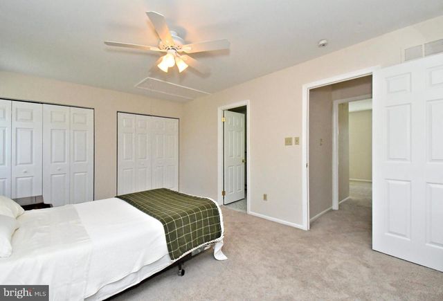 2489 HILLENDALE DR, West Norriton, PA 19403