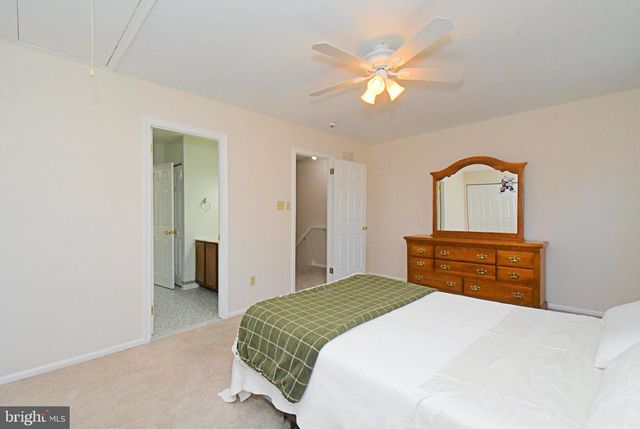 2489 HILLENDALE DR, West Norriton, PA 19403