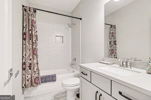 413 Bellehaven Lane, Woodstock, GA 30188