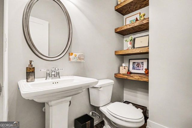 413 Bellehaven Lane, Woodstock, GA 30188