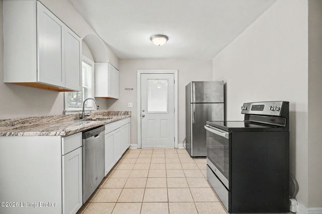 4411 Southern Pkwy 1, Louisville, KY 40214