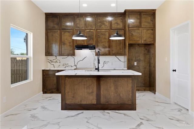 1833 Mangrove Street, San Juan, TX 78589