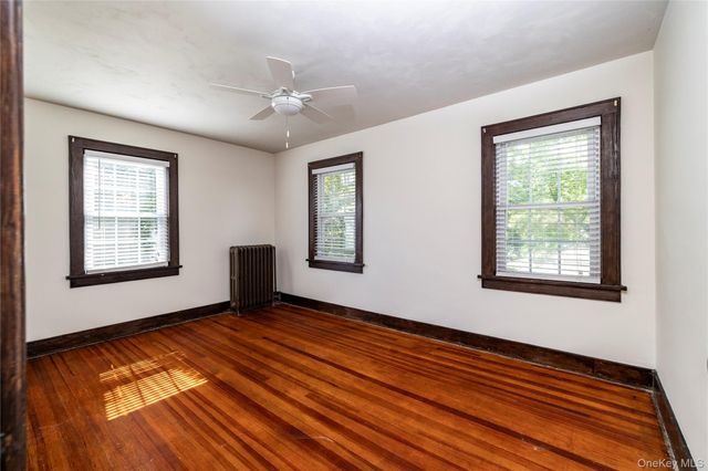 65 Lenox Avenue, Lynbrook, NY 11563